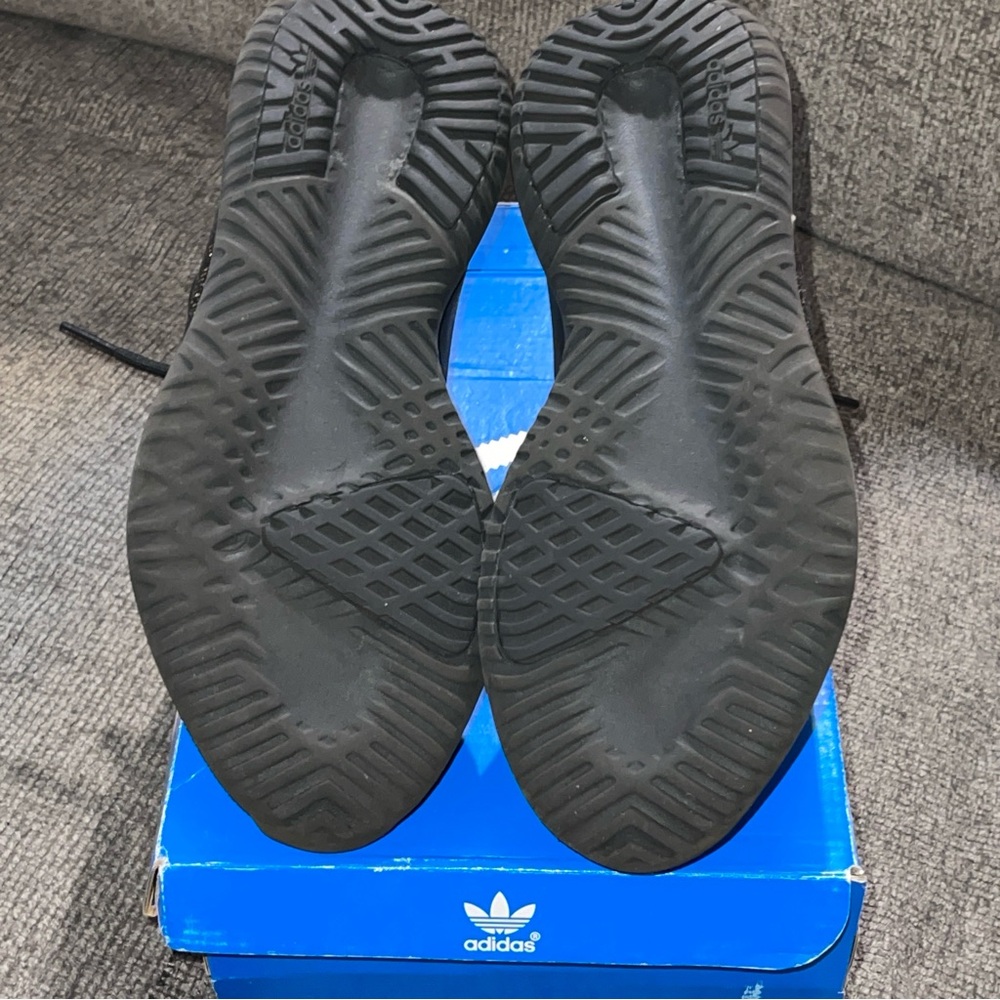 ADIDAS TUBULAR SHADOW KIDS 6 WOMEN 7.5 Black Gold Shoes - Picture 9 of 9